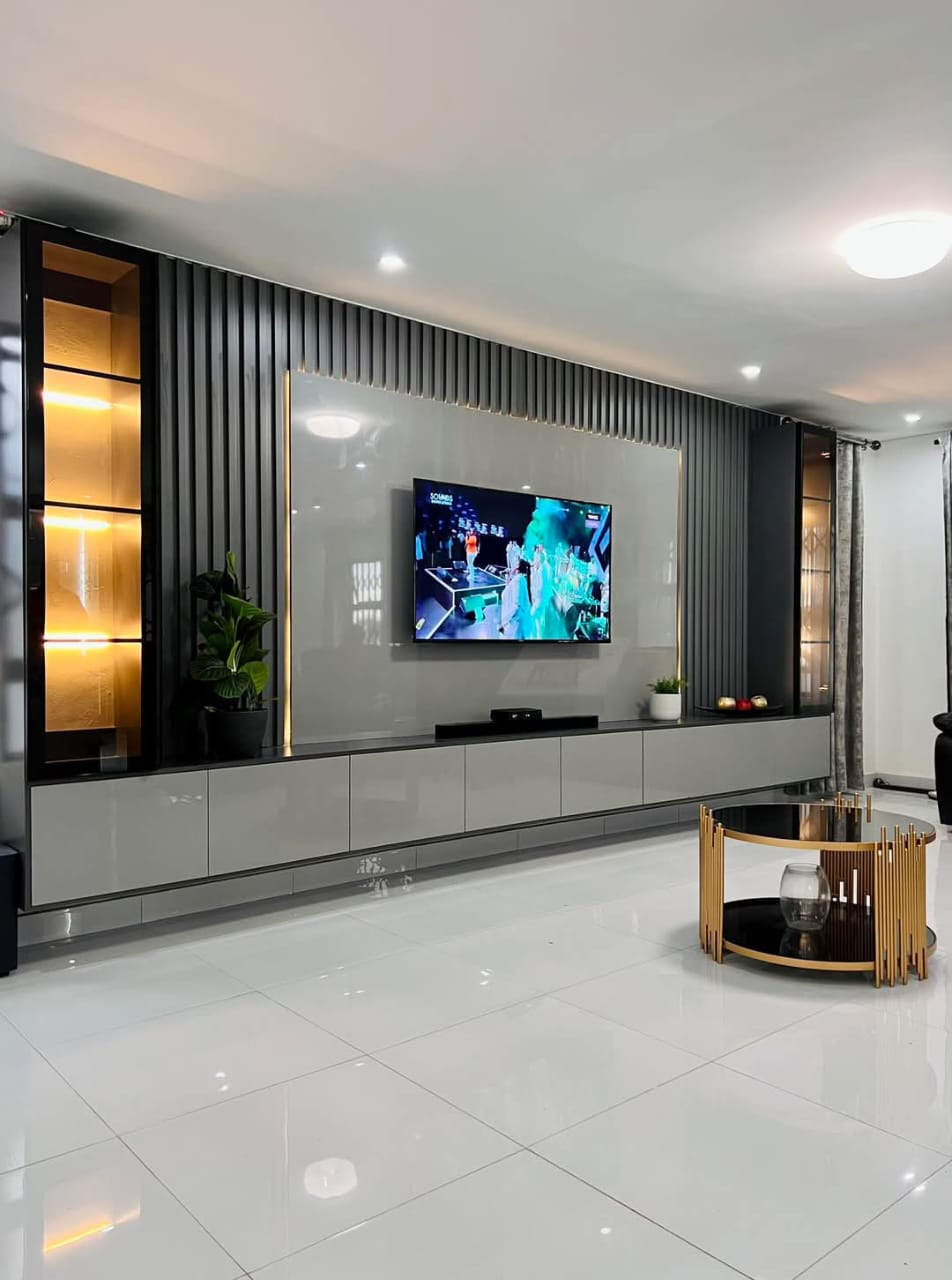 Dining Room Installation